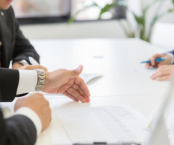 リード獲得サービスやテレアポ代行を利用しているが、商談の質が悪く受注に繋がらない。